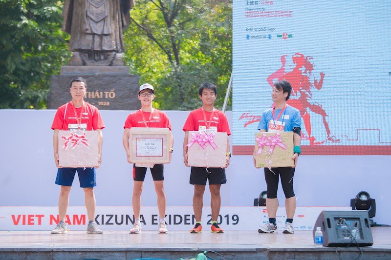 Epson đồng hành cùng giải chạy tiếp sức Kizuna Ekiden 2019