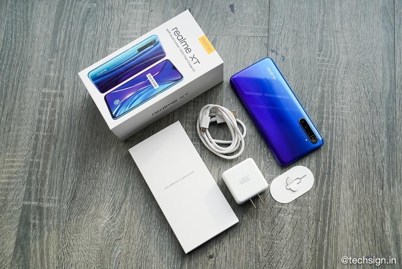 Mở hộp Realme XT, hai màu, bốn camera sau, giá 7,99 triệu