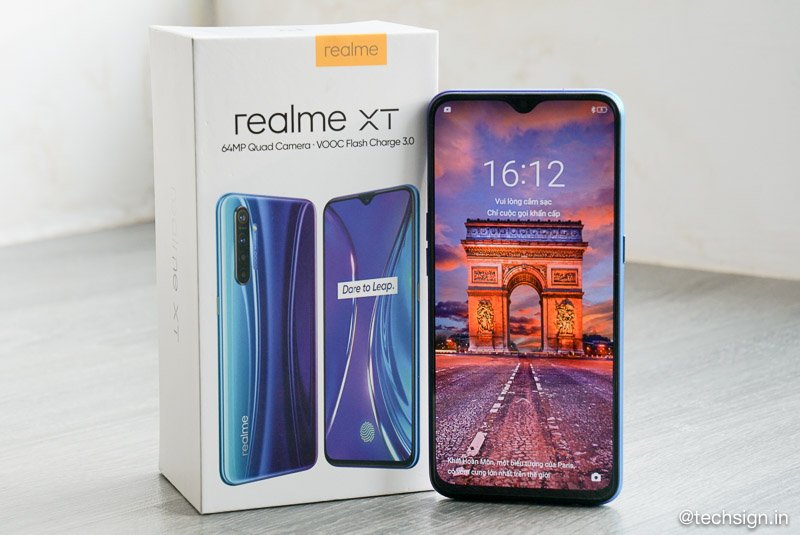 Mở hộp Realme XT, hai màu, bốn camera sau, giá 7,99 triệu