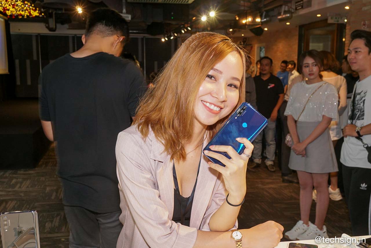 Honor 9X ra mắt cùng đồng hồ và vòng đeo tay thông minh