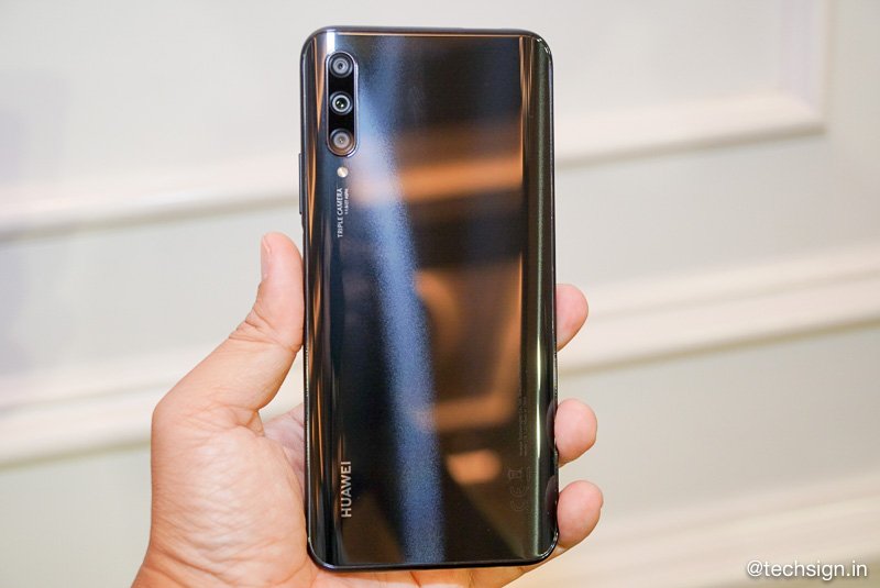 Huawei công bố tai nghe FreeBuds 3 cùng smartphone Huawei Y9s