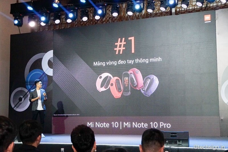 Xiaomi vừa giới thiệu Mi Note 10, máy lọc không khí và vali du lịch