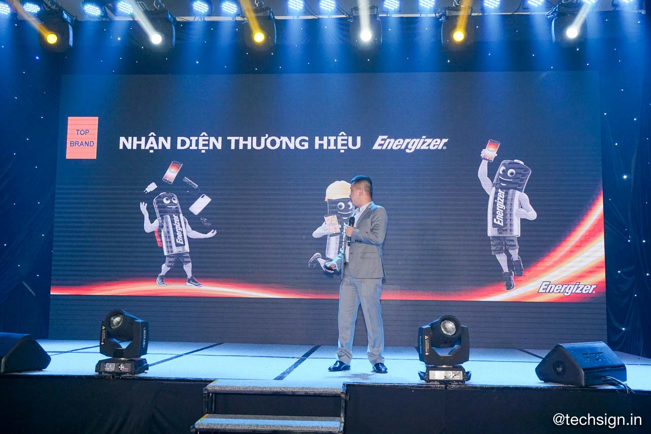 Smartcom phân phối độc quyền điện thoại Energizer tại Việt Nam