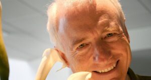 Larry Tesler, vị cha đẻ của tính năng cắt, sao chép và dán, qua đời ở tuổi 74