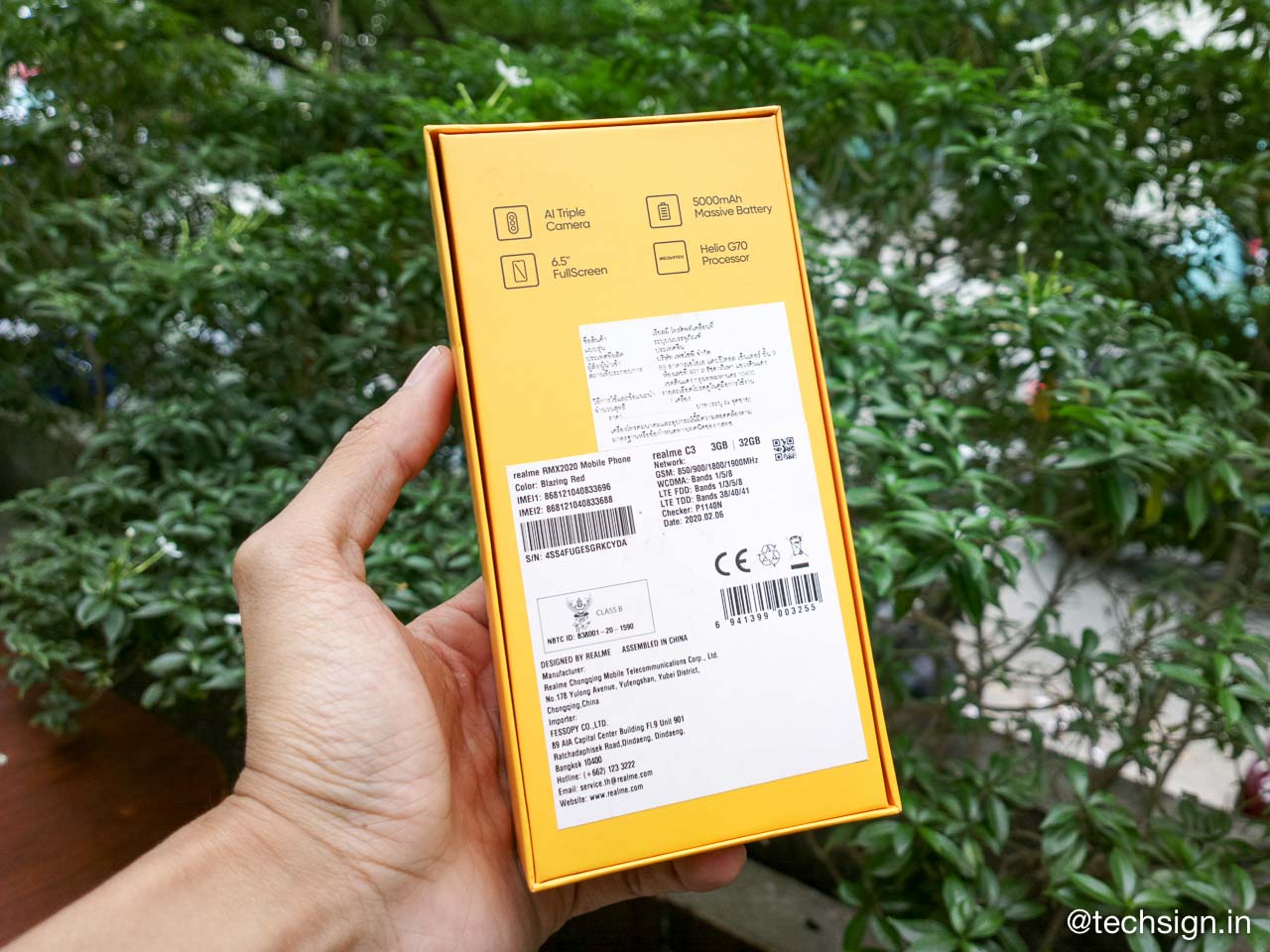 Trên tay Realme C3: 3 camera sau, pin 5.000 mAh, giá 2,99 triệu