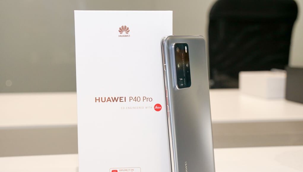 Cận cảnh Huawei P40, P40 Pro, Huawei Watch GT2e tại Việt Nam