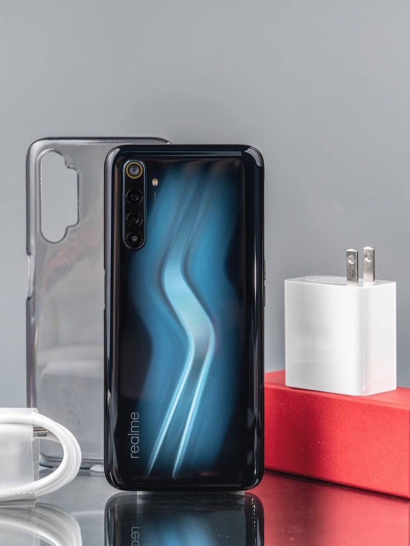 Realme 6 Pro mở bán ngày 17/4 giá 7,99 triệu