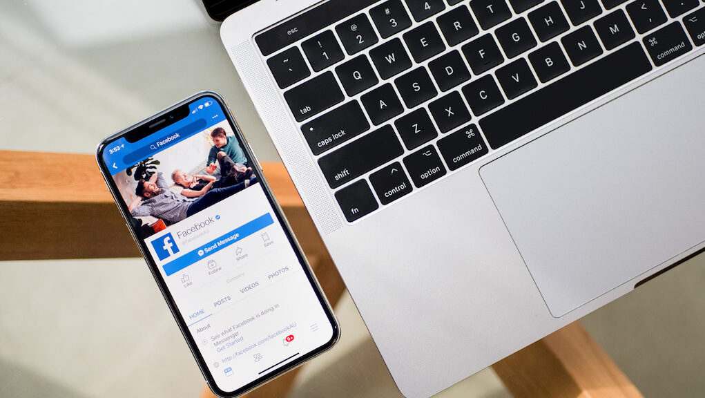 Facebook ra mắt nhóm mới dành cho cha mẹ