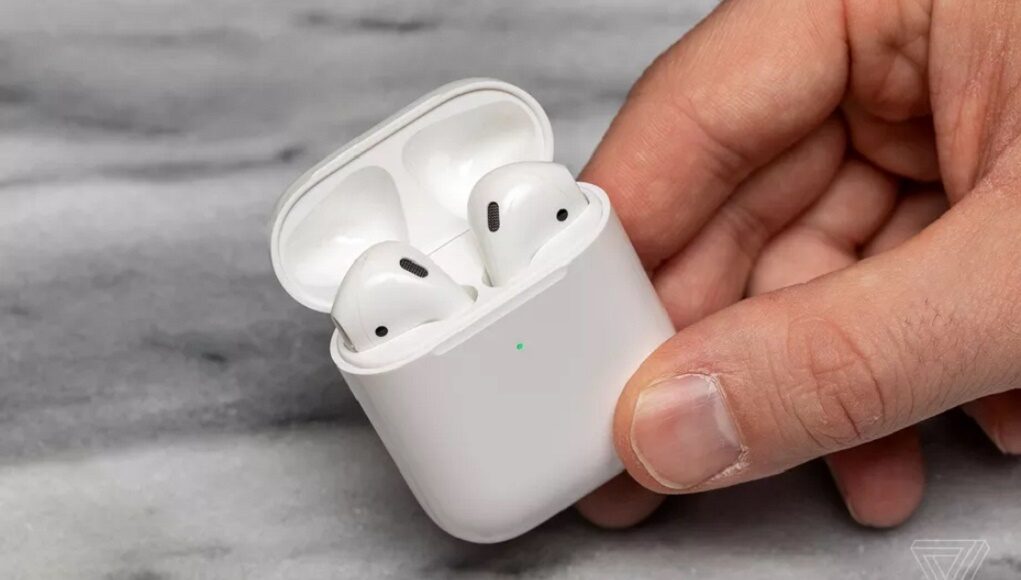 Apple giúp AirPods tăng tuổi thọ pin với tính năng sạc thông minh trên iOS 14