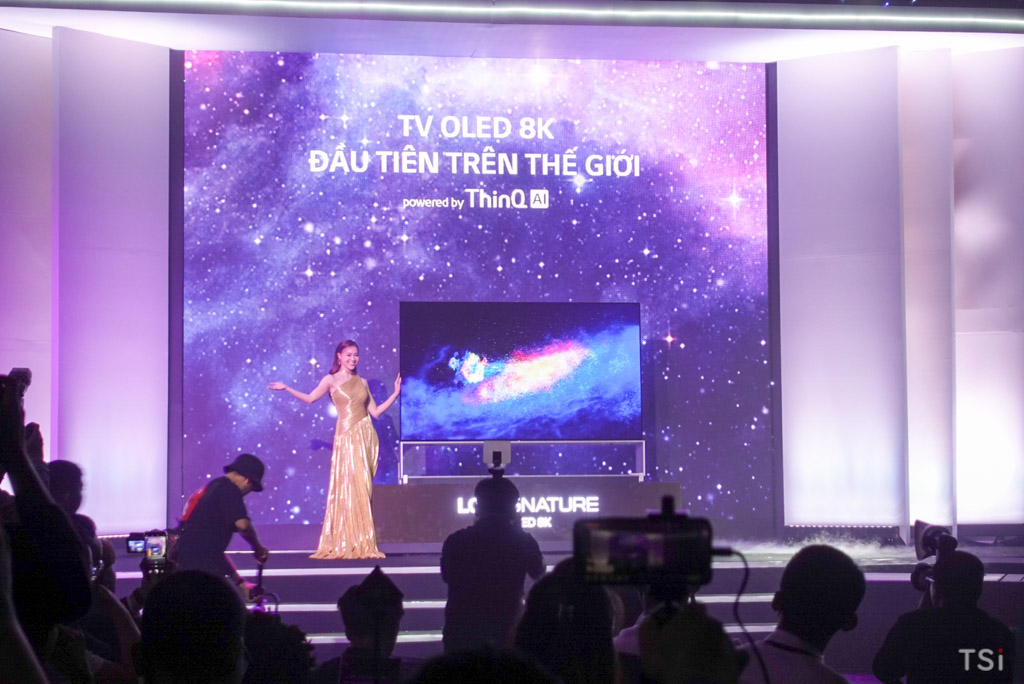 LG ra mắt thị trường Việt dòng TV OLED 8K đầu tiên trên thế giới