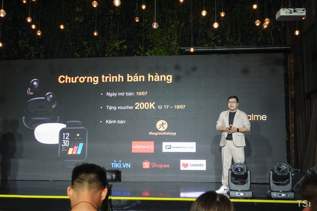 Ra mắt hệ sinh thái sản phẩm AIoT và công bố giá bán realme C11