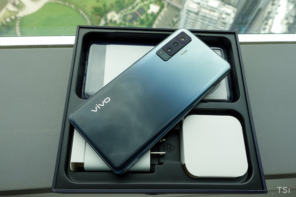 Ảnh thực tế vivo X50