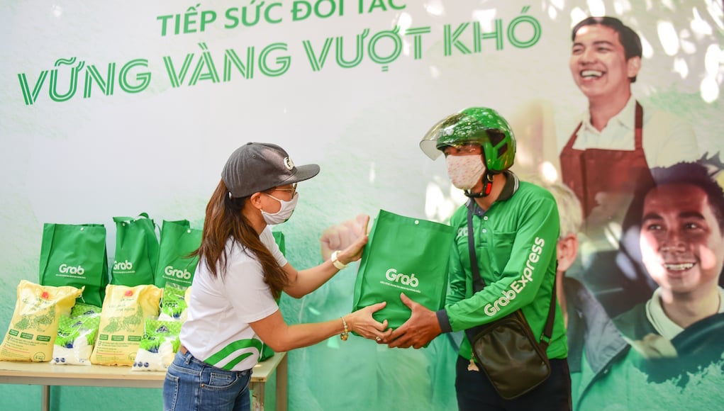 Grab tiếp tục tiếp sức cộng đồng chống dịch COVID-19