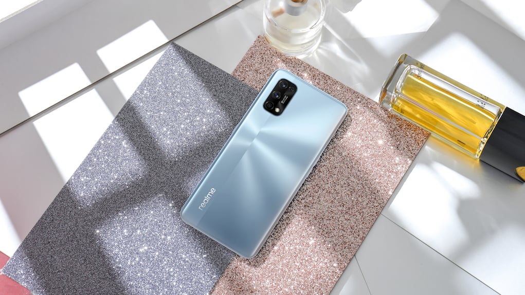 Realme 7 / 7 Pro bán độc quyền tại Thế Giới Di Động từ 21/9