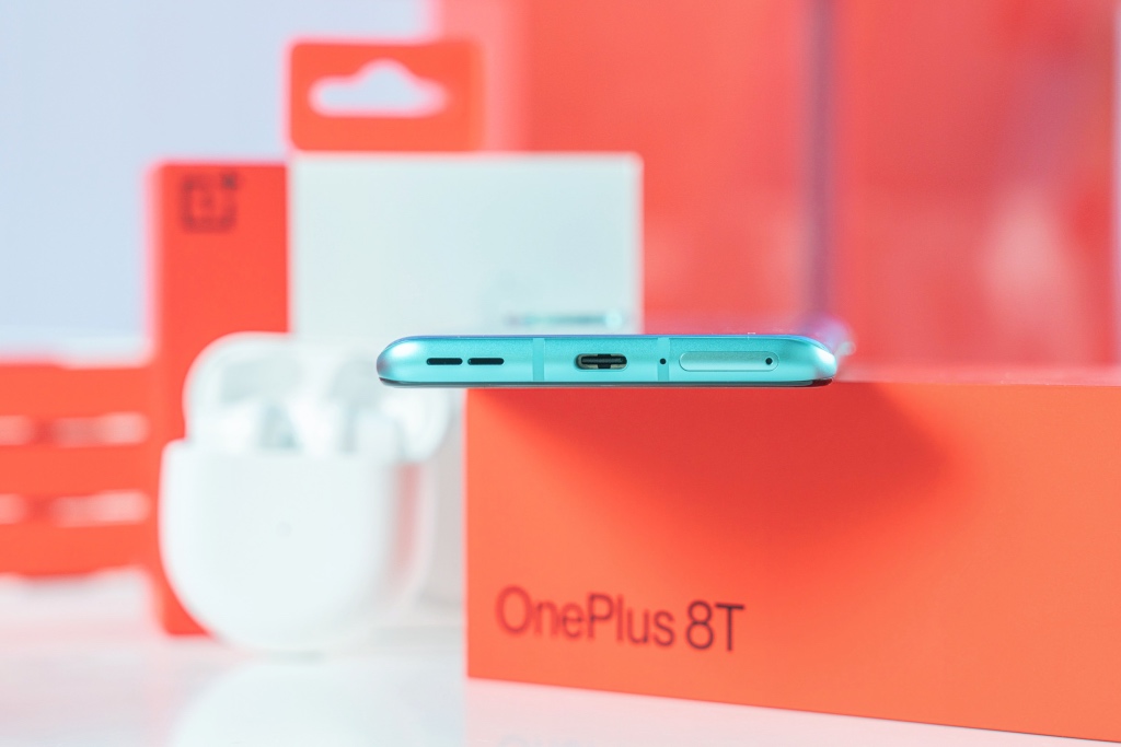 Ảnh mở hộp thực tế OnePlus 8T 5G