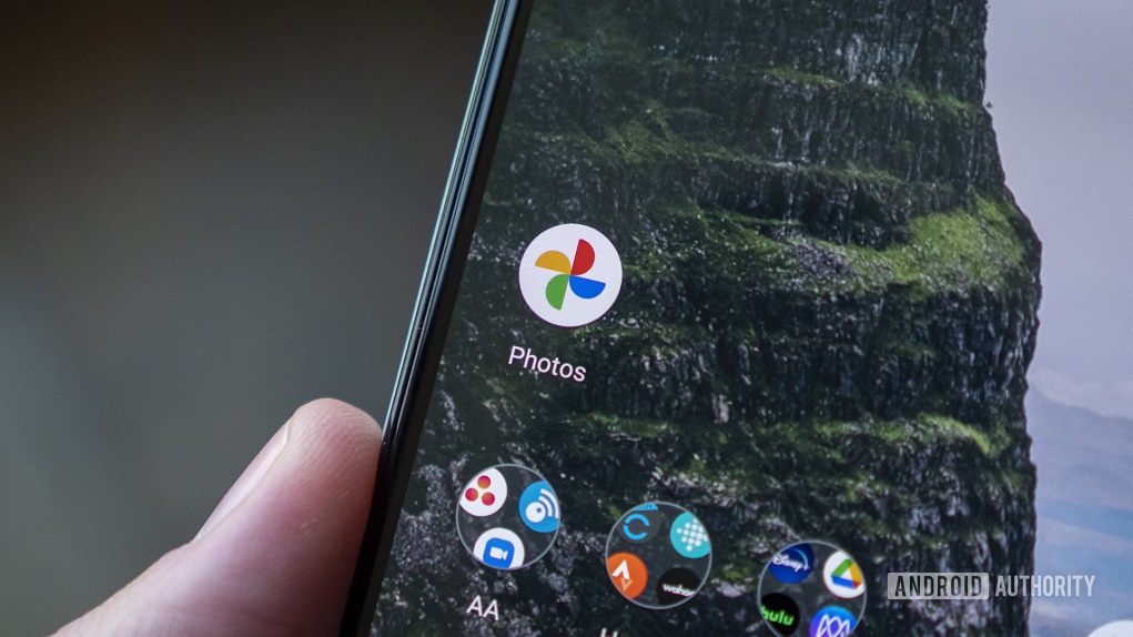 Google Photos bắt đầu tính phí lưu trữ hình ảnh và video từ tháng 6/2021