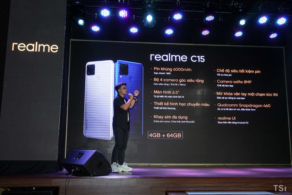 Realme C15 ra mắt tại sự kiện tri ân realfans, giá 4,2 triệu đồng