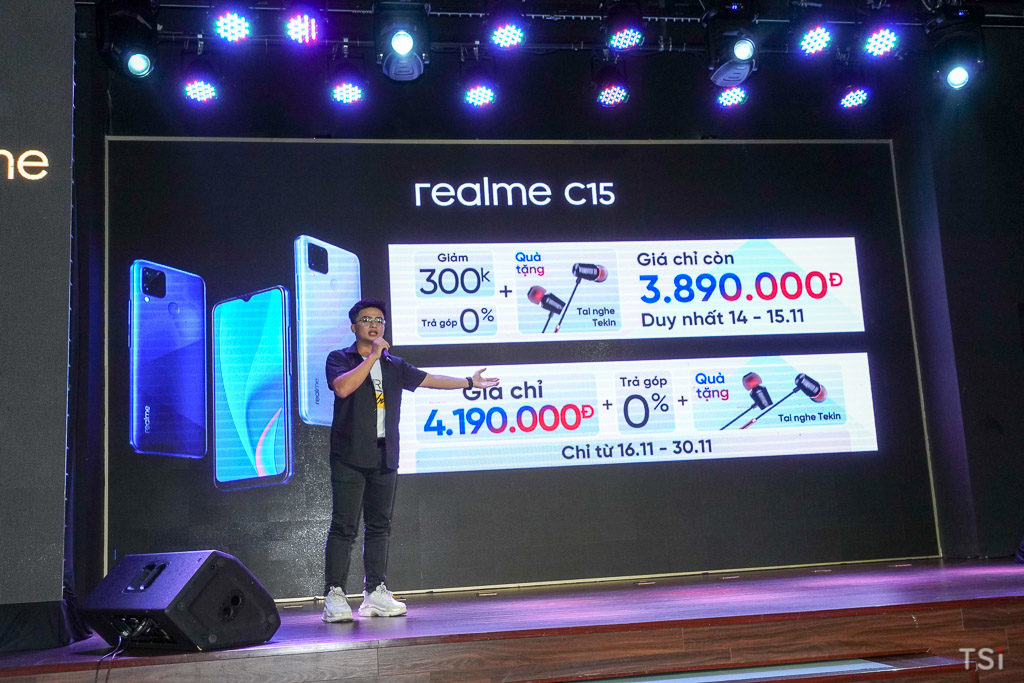 Realme C15 ra mắt tại sự kiện tri ân realfans, giá 4,2 triệu đồng