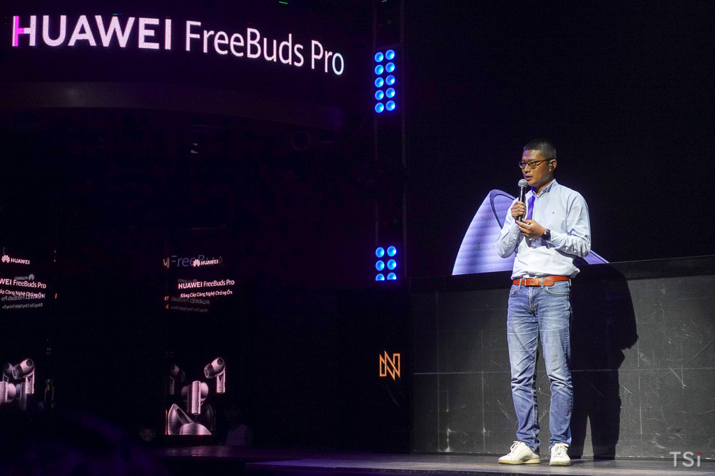 Tai nghe chống ồn chủ động Huawei FreeBuds Pro lên kệ ngày 4/11