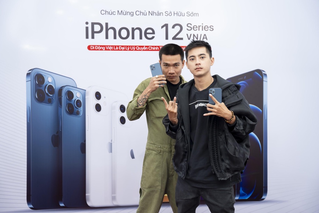 Wowy chọn Di Động Việt để sắm iPhone 12 Pro Max VN/A