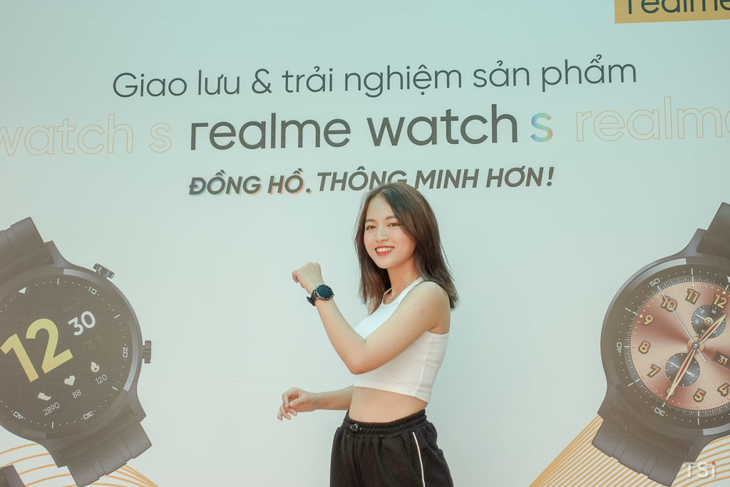 Mở hộp Realme Watch S và công bố chương trình Flash Sale 12/12