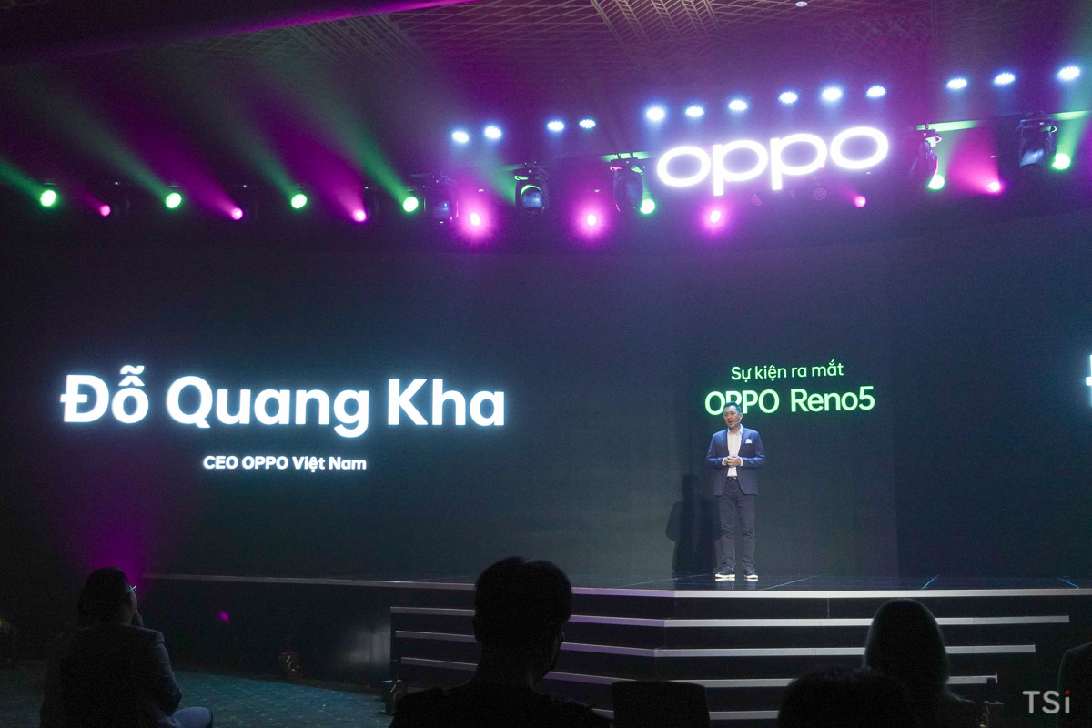 OPPO Reno5 chính thức ra mắt với hai màu, giá 8,7 triệu đồng