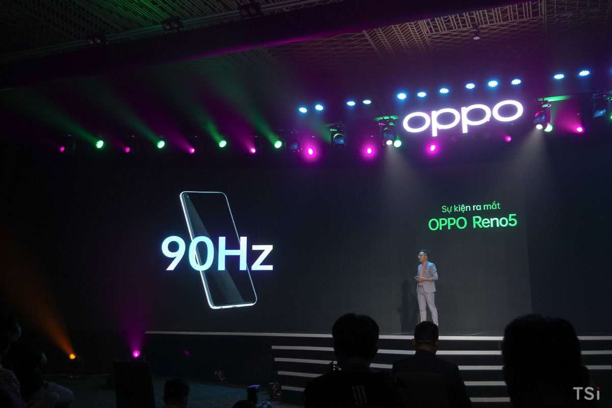 OPPO Reno5 chính thức ra mắt với hai màu, giá 8,7 triệu đồng