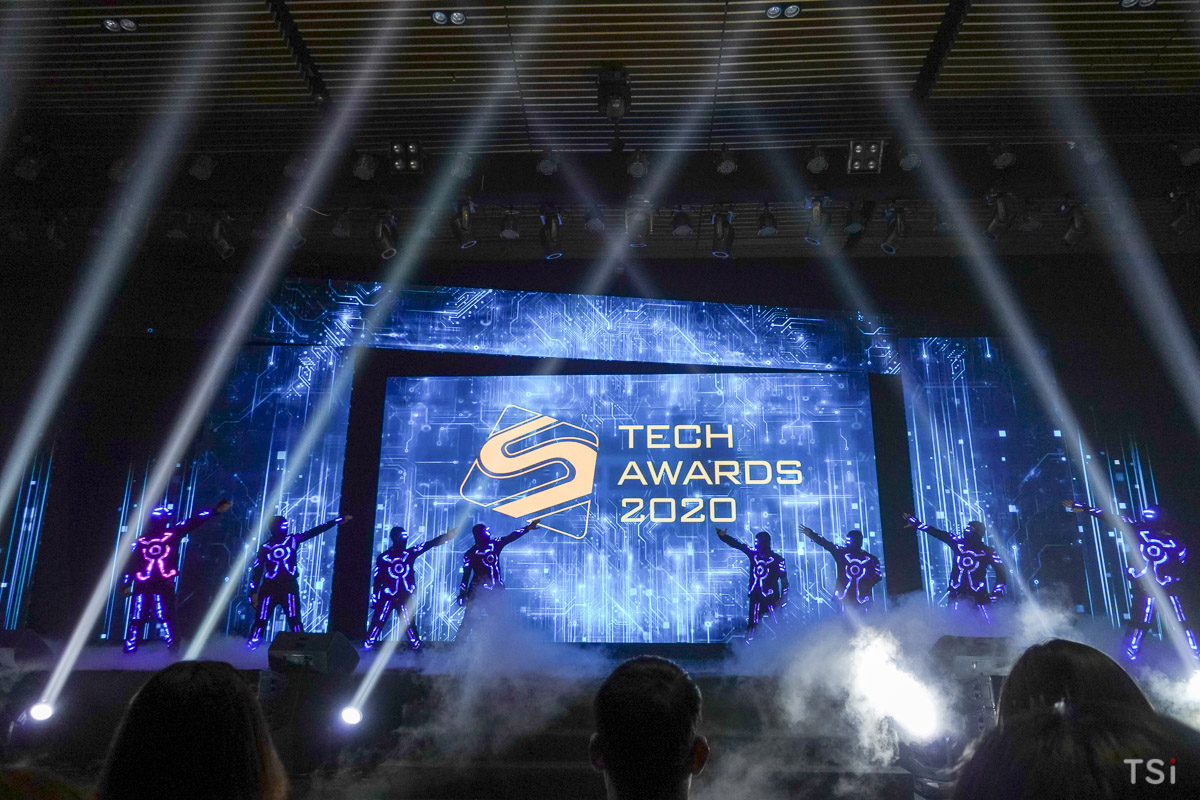 Điện thoại VSmart đoạt nhiều giải thưởng tại Số Hóa Tech Awards 2020