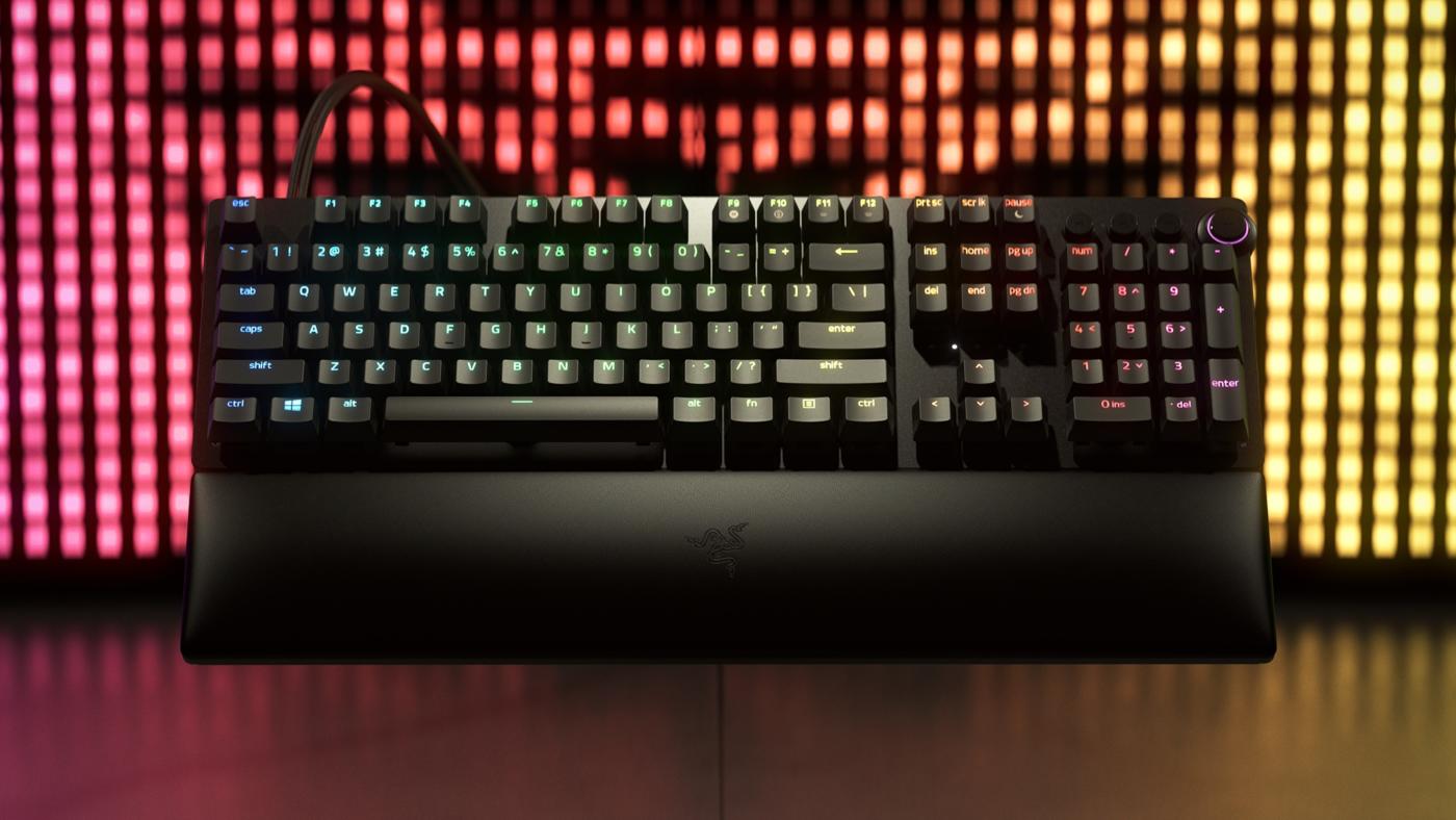 Razer ra mắt bàn phím cơ Huntsman V2 Analog, bán từ tháng 3/2021