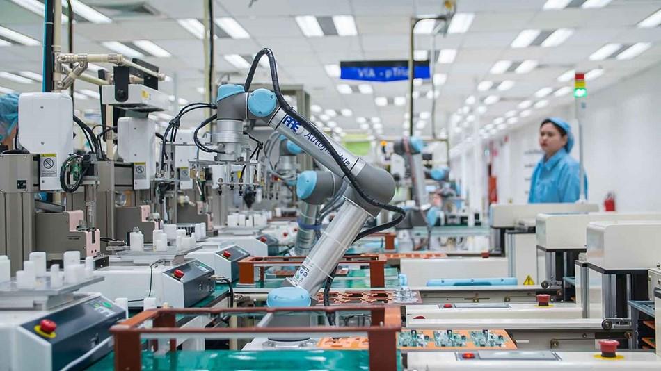 Universal Robots kêu gọi thúc đẩy tự động hóa rô bốt