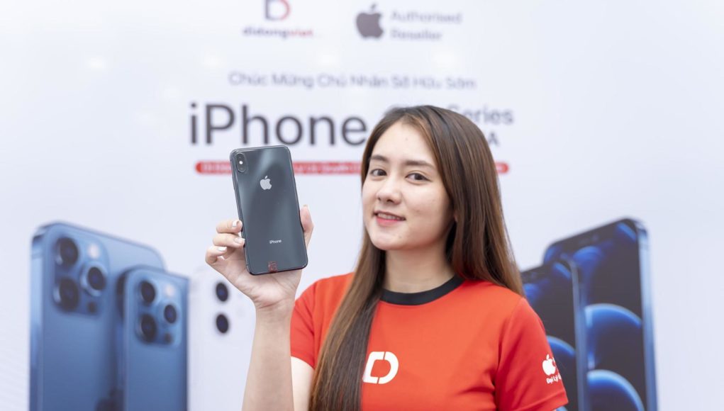 iPhone 12 giảm 7 triệu, iPhone Xs Max chỉ còn 12,19 triệu