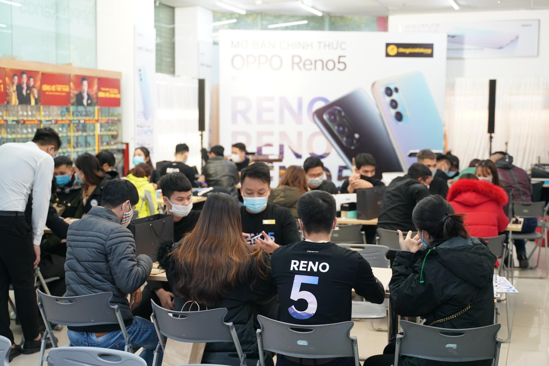 OPPO Reno5: smartphone bán chạy nhất Việt Nam Quý I/2021