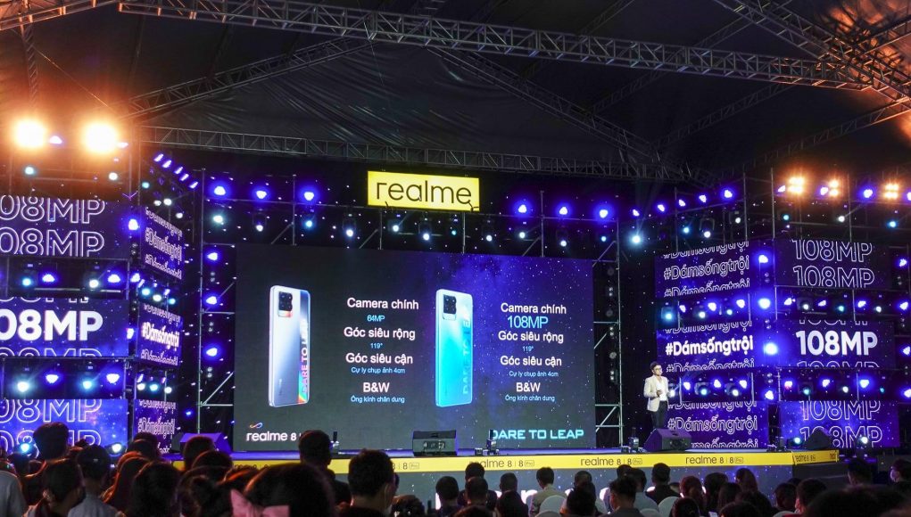 Realme công bố giá bộ đôi 8 series qua sự kiện khuấy động hoành tráng