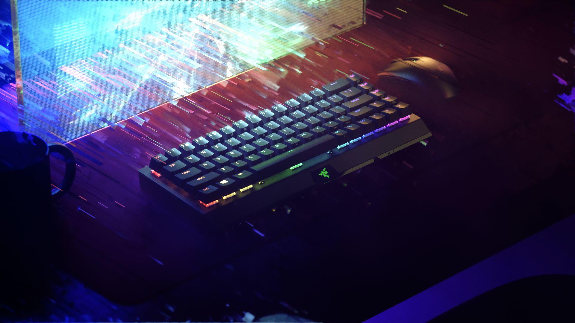 Razer ra mắt bàn phím 'góa phụ đen' BlackWidow V3 Mini HyperSpeed