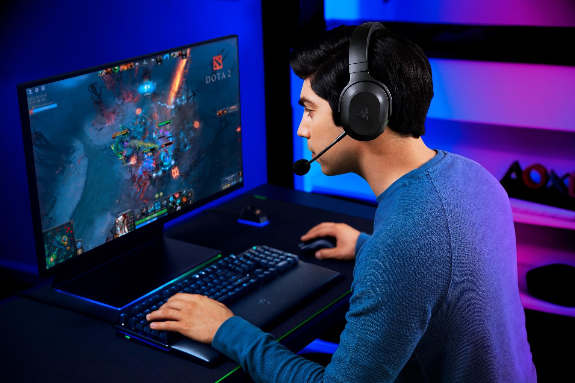 Razer Barracuda X: tai nghe di động không dây đa nền tảng