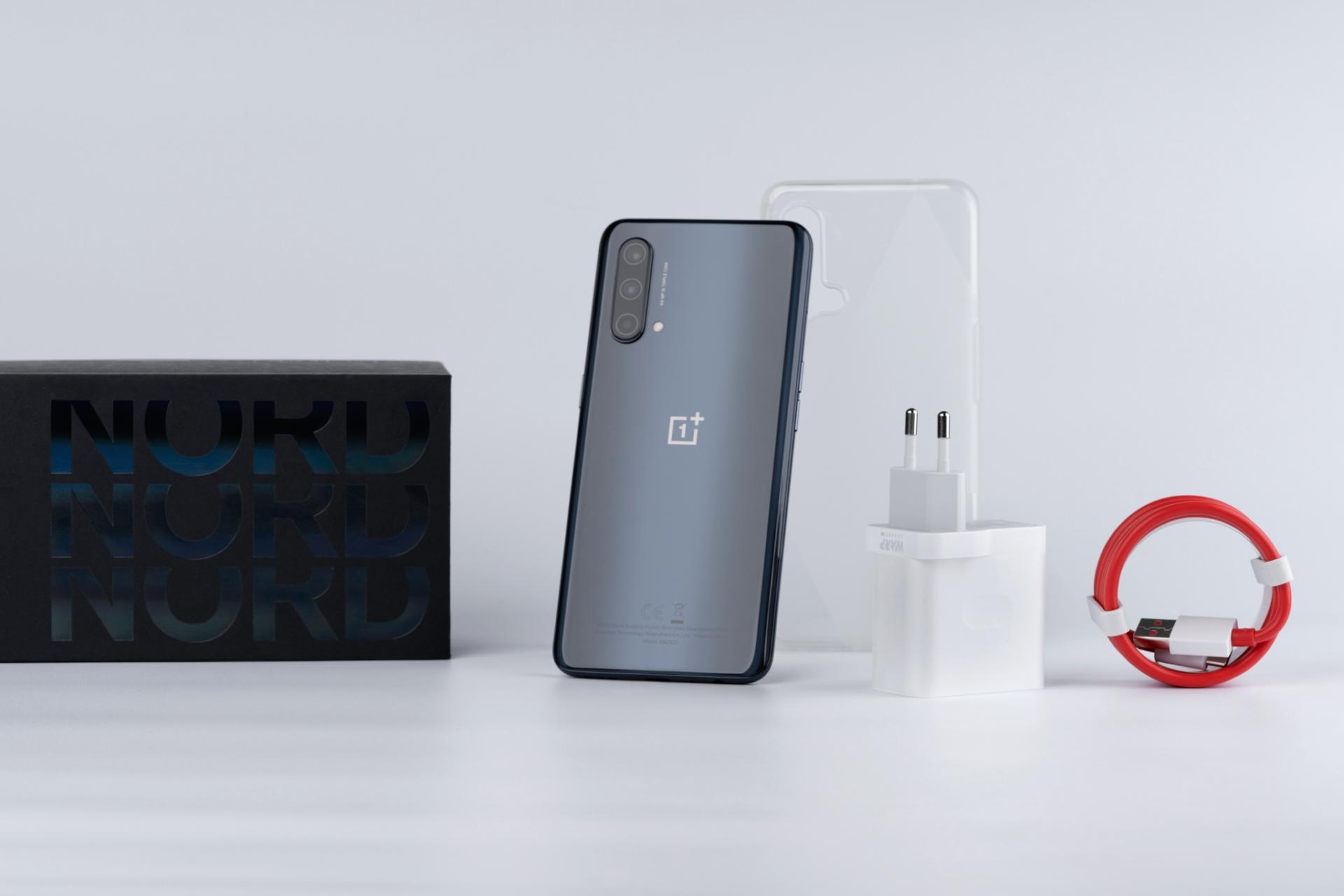 Mở hộp OnePlus Nord CE 5G giá từ 9 triệu đồng