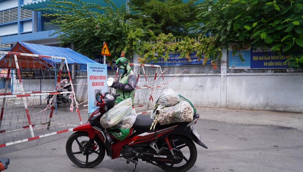 Gojek thông báo shipper chạy liên quận huyện và TP. Thủ Đức