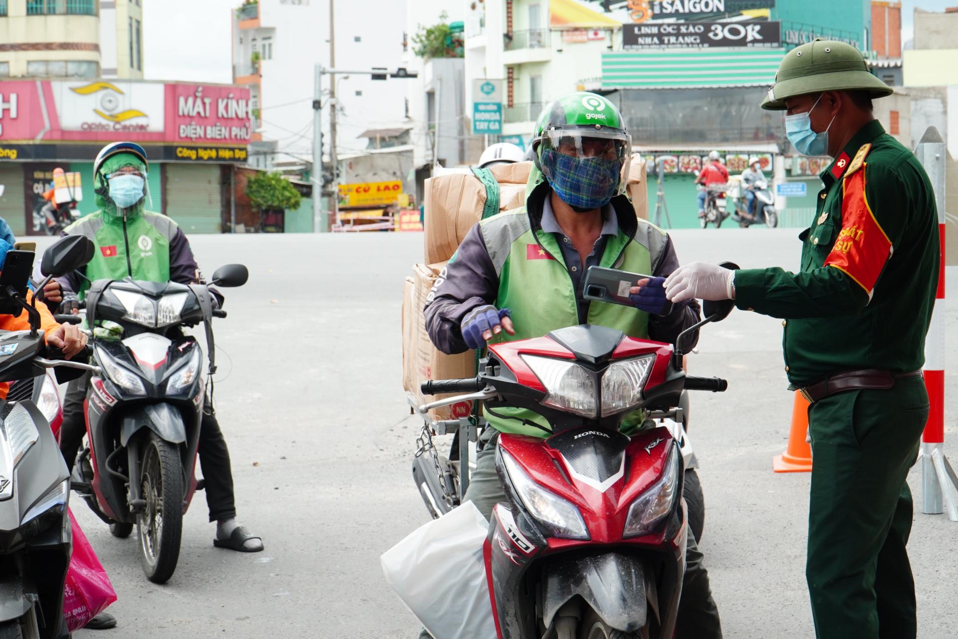 Gojek thông báo shipper chạy liên quận huyện và TP. Thủ Đức