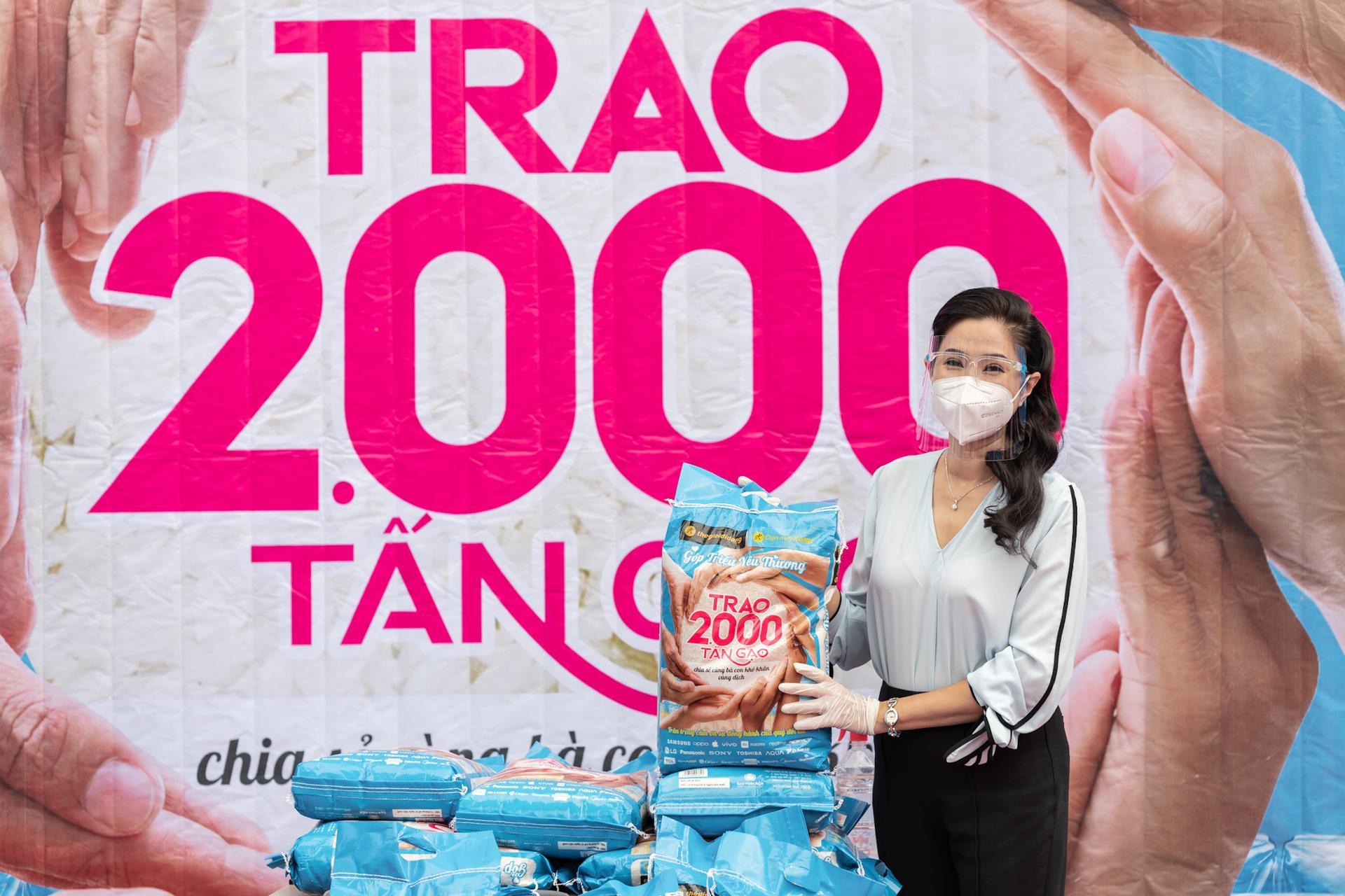 Thế Giới Di Động & Điện máy Xanh trao tặng 2.000 tấn gạo, triệu bữa ăn no cho bà con giữa mùa dịch khó khăn