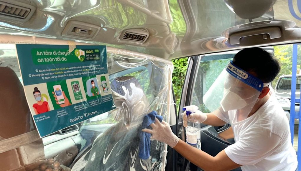 Grab mở lại dịch vụ GrabCar tại Hà Nội, đảm bảo các tiêu chuẩn an toàn cho hoạt động vận chuyển hành khách