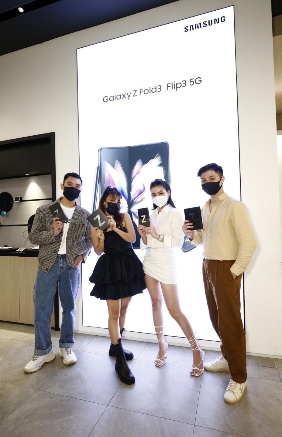 Samsung giao 10.000 đơn hàng Galaxy Z Fold3, Z Flip3 tại Samsung68 và chuỗi cửa hàng trải nghiệm 