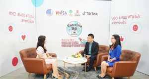 TikTok trực tiếp phát sóng 'Con an toàn cha mẹ ở ngay đây!'