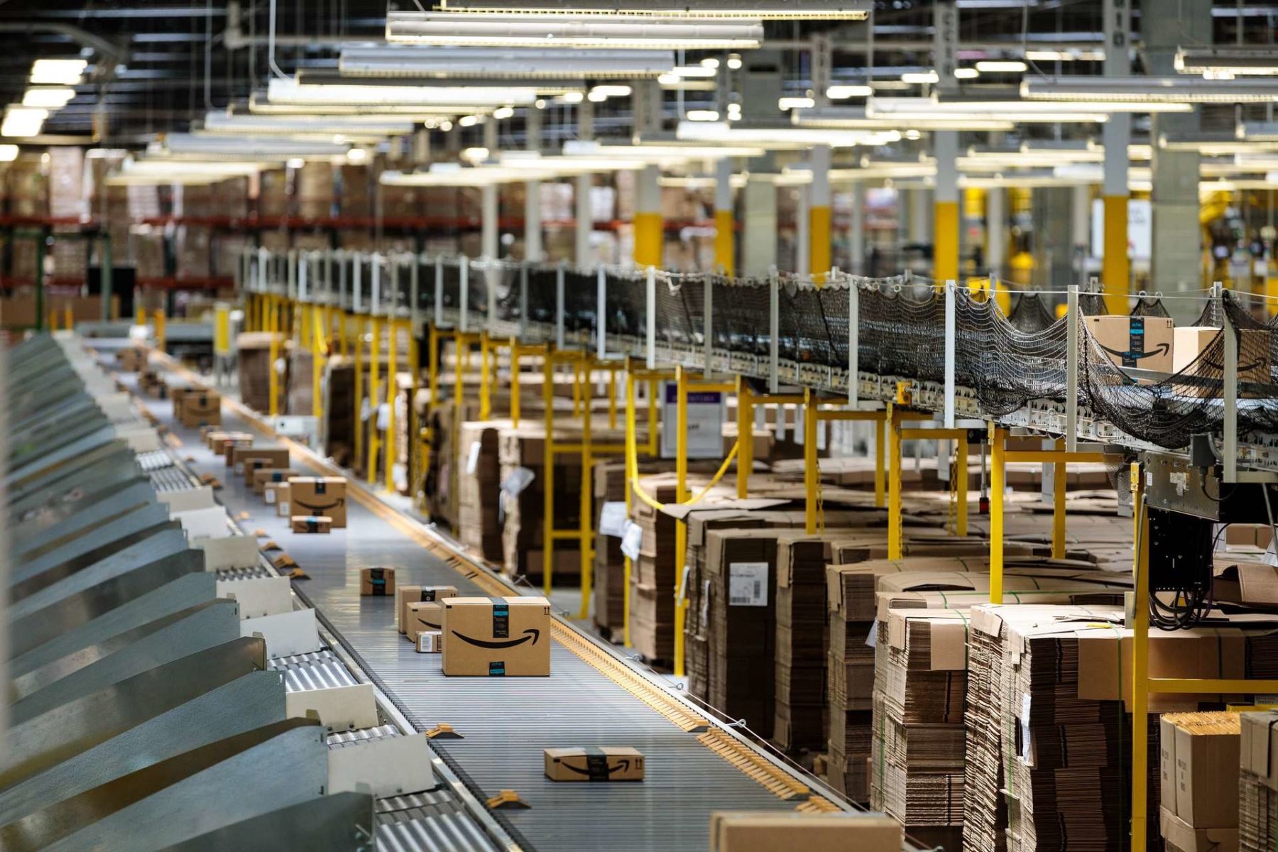 Amazon công bố Báo cáo Hoạt động dành cho Doanh nghiệp vừa và nhỏ Việt Nam năm 2021