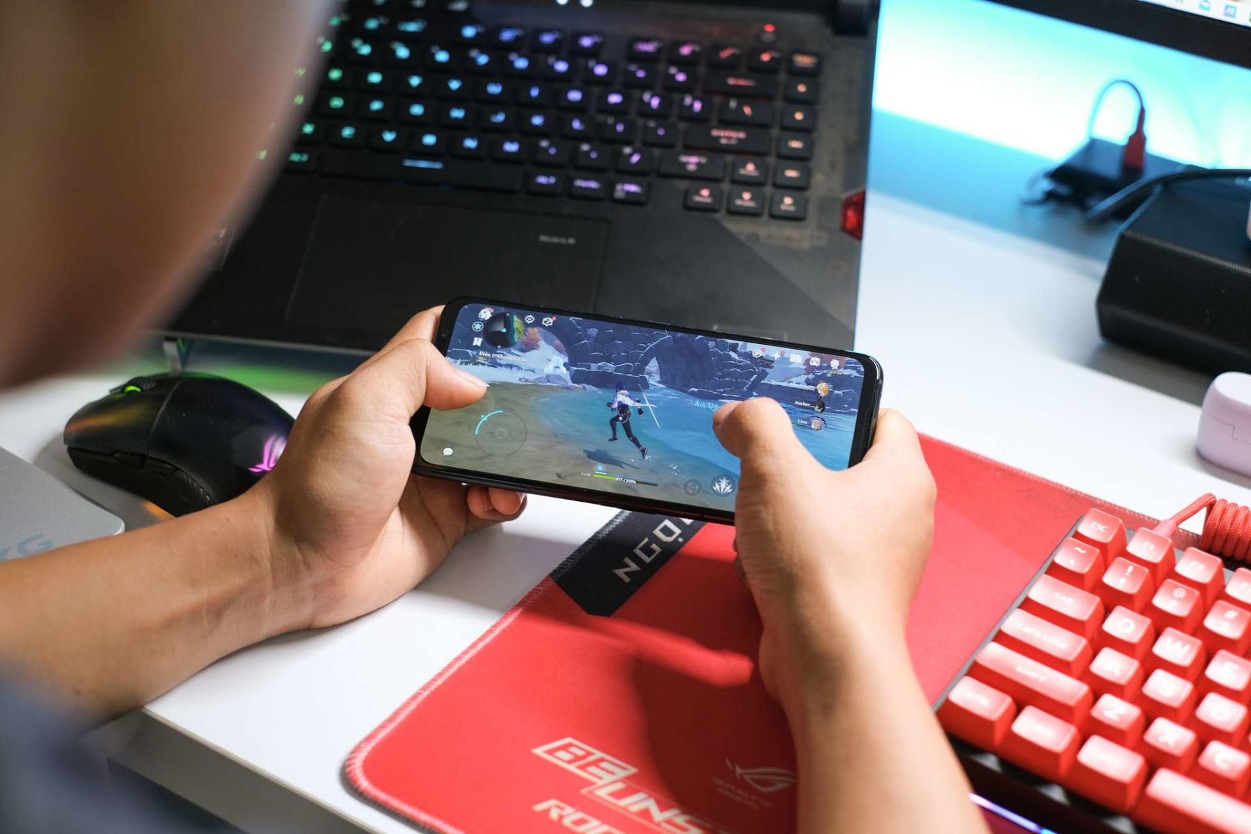 ASUS Republic of Gamers mở bán ROG Phone 5s tại Việt Nam