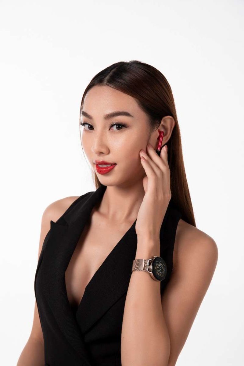 Huawei giới thiệu tai nghe FreeBuds Lipstick thiết kế cao cấp hình thỏi son