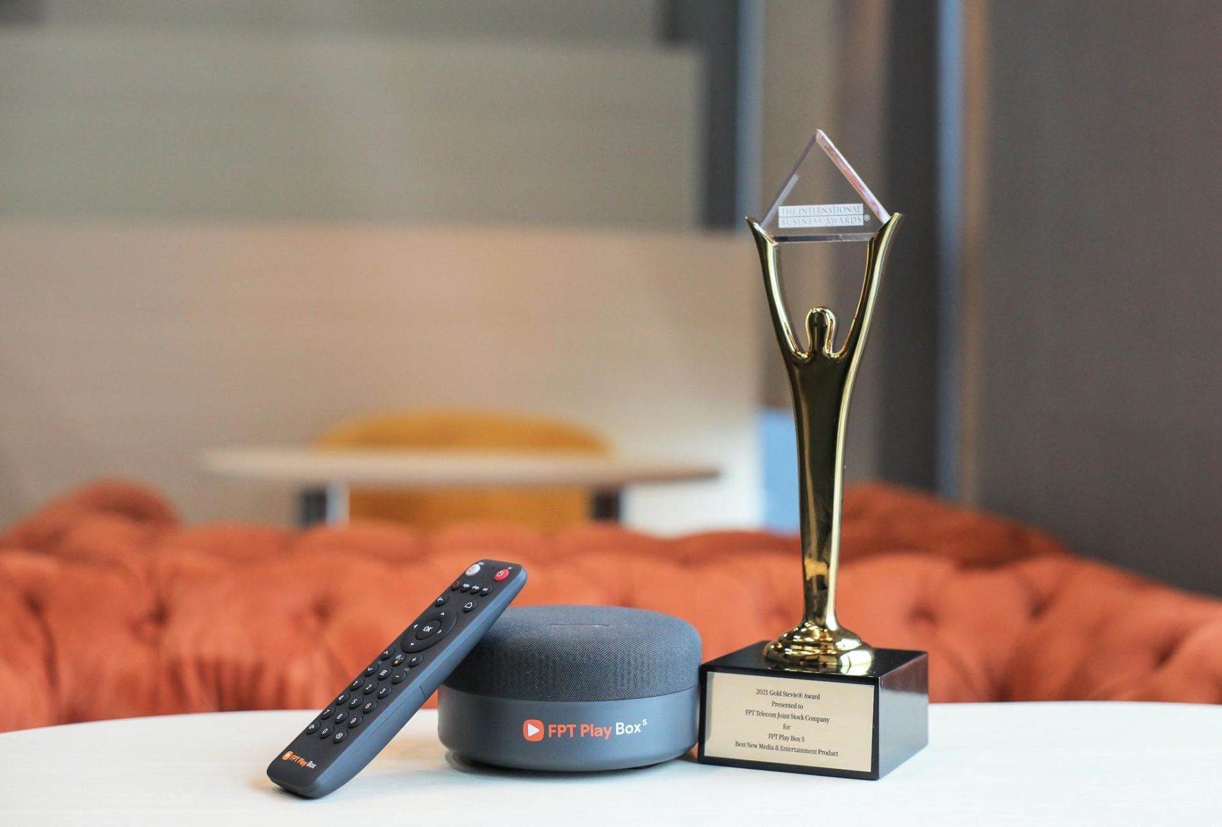 FPT Telecom giành chiến thắng tại Giải thưởng IBA Stevie Award 2021 với thiết bị FPT Play Box S