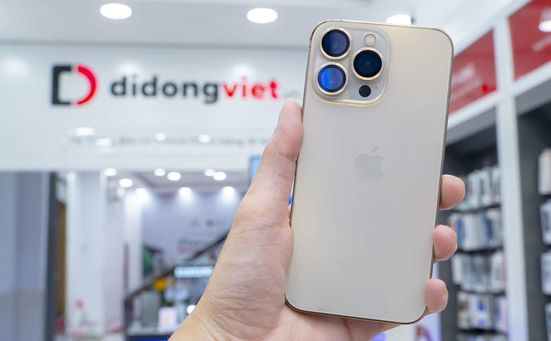 iPhone 13 series bán chạy đầu 2022, đâu là lý do?