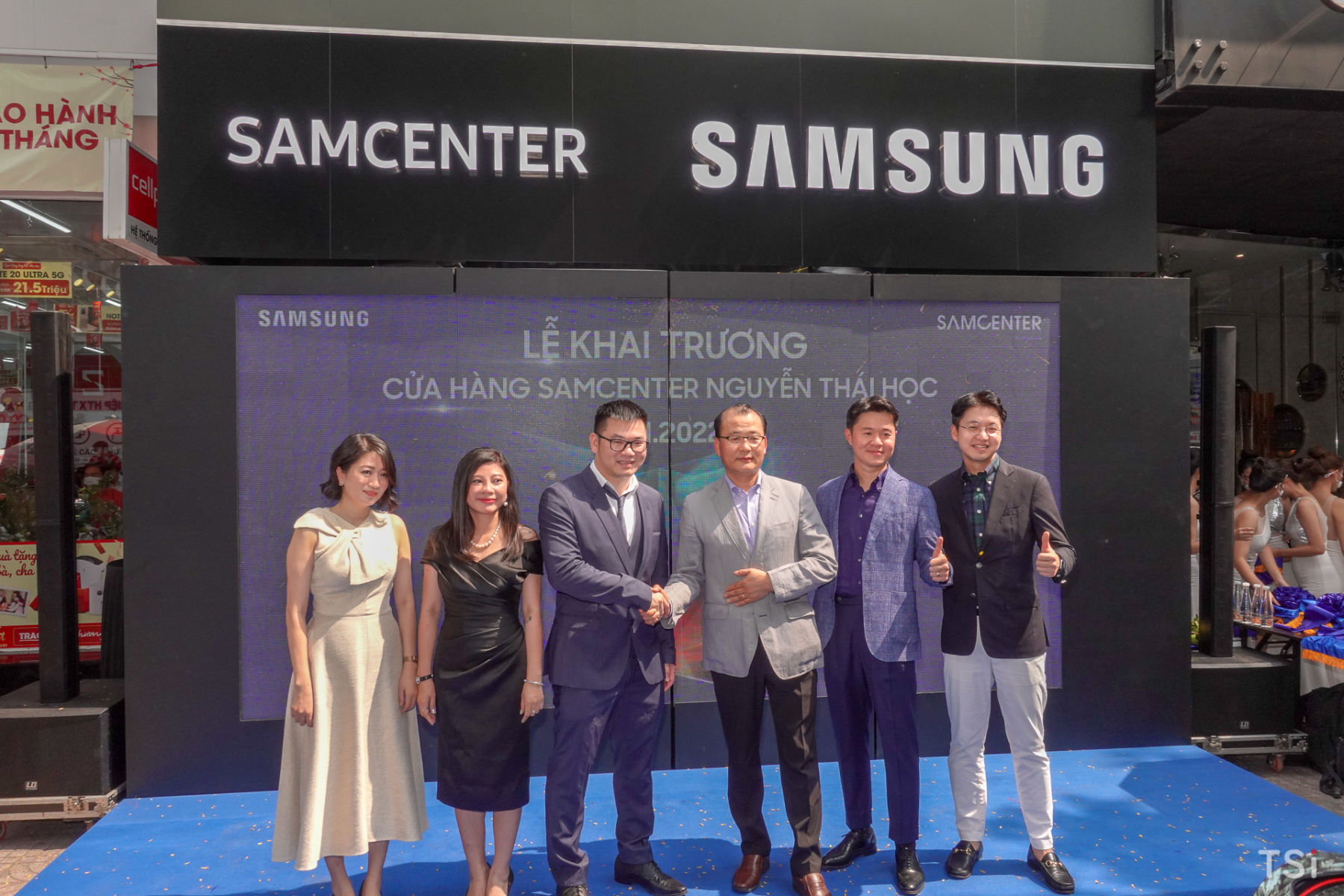 Samcenter, cửa hàng trải nghiệm chuẩn Samsung Toàn Cầu chính thức khai trương