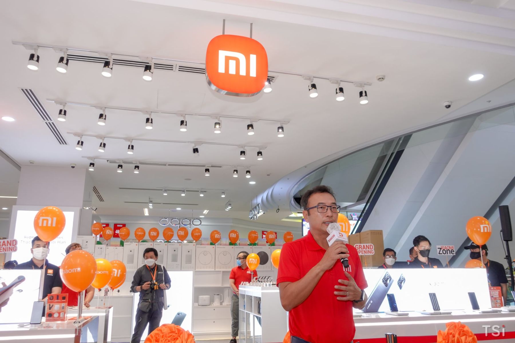 Digiworld khai trương Xiaomi Zone tại Vạn Hạnh Mall