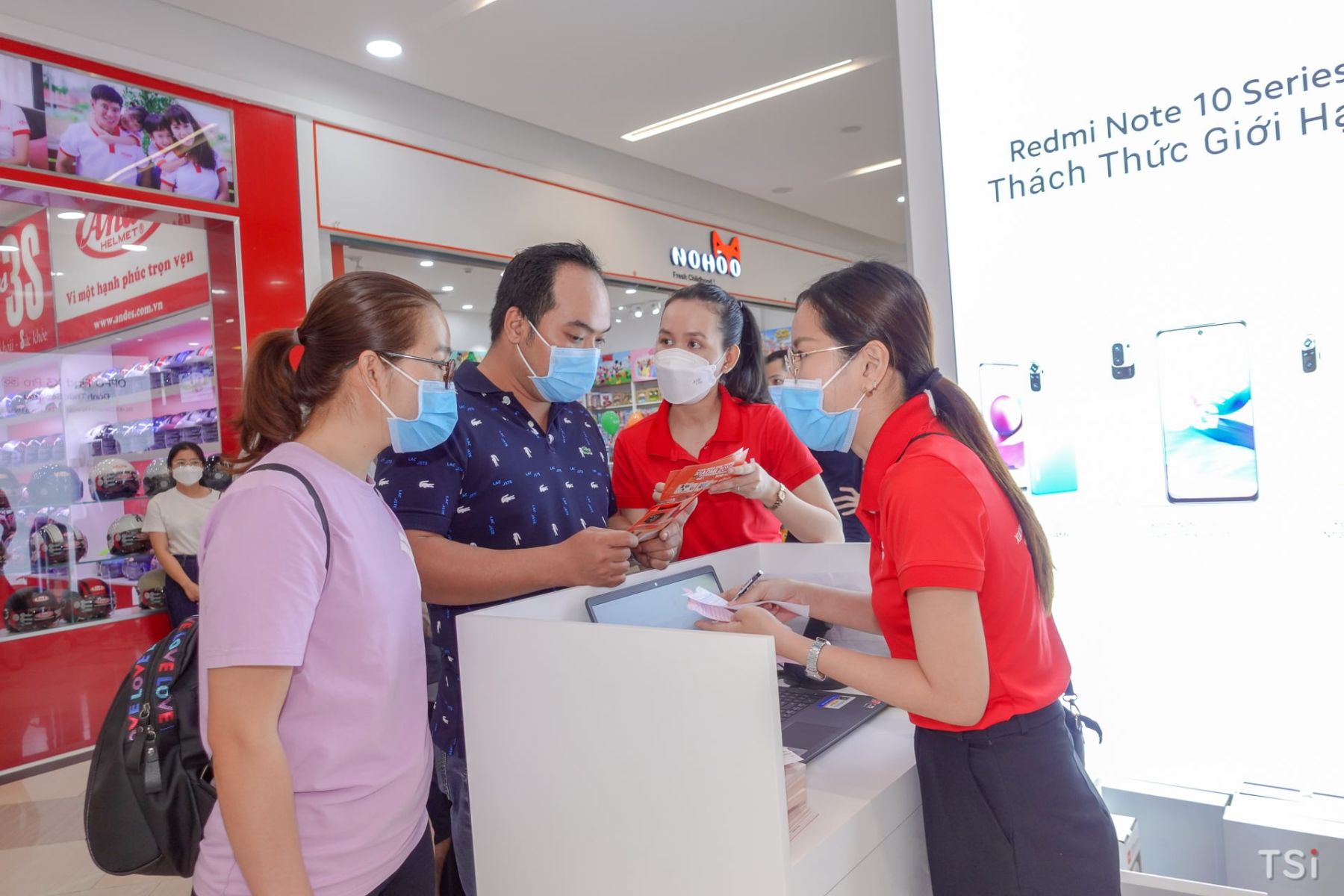 Digiworld khai trương Xiaomi Zone tại Vạn Hạnh Mall